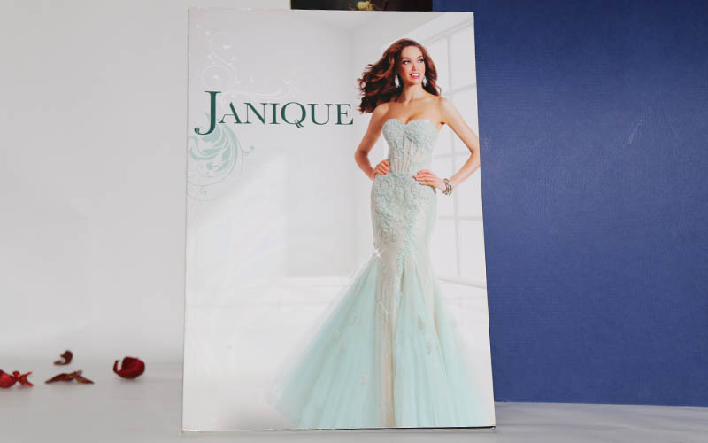 服裝畫冊印刷,國外婚紗畫冊印刷,高檔服裝畫冊印刷